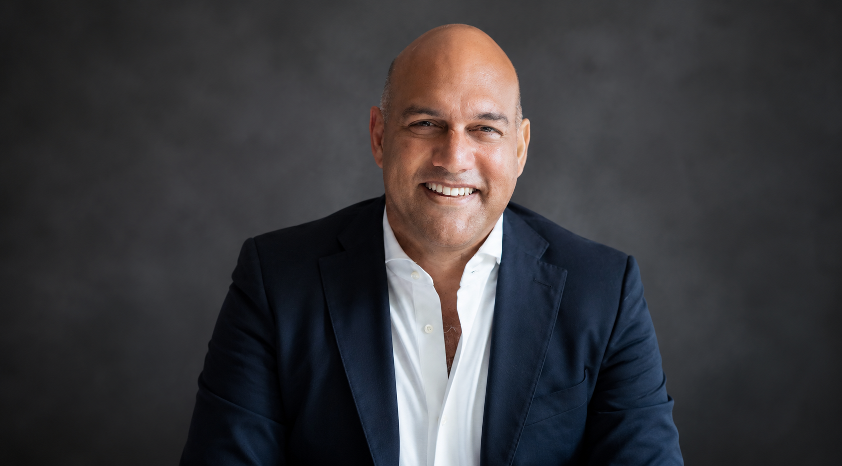 Portrait of Salim Ismail
